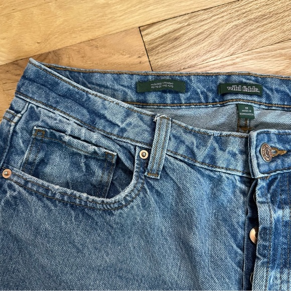 Viral Women’s High Waist Straight Leg Jeans - Picture 2 of 7